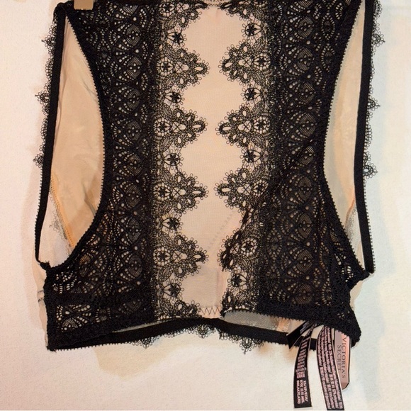 Victoria’s Secret Dream Angels Chantelle Lace Plunge Bralette Size XS - Picture 5 of 9